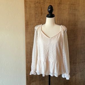 Beautiful LC Lauren Conrad Blouse